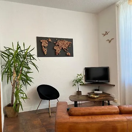 Le Vintage - 15 Min Futuroscope Apartment